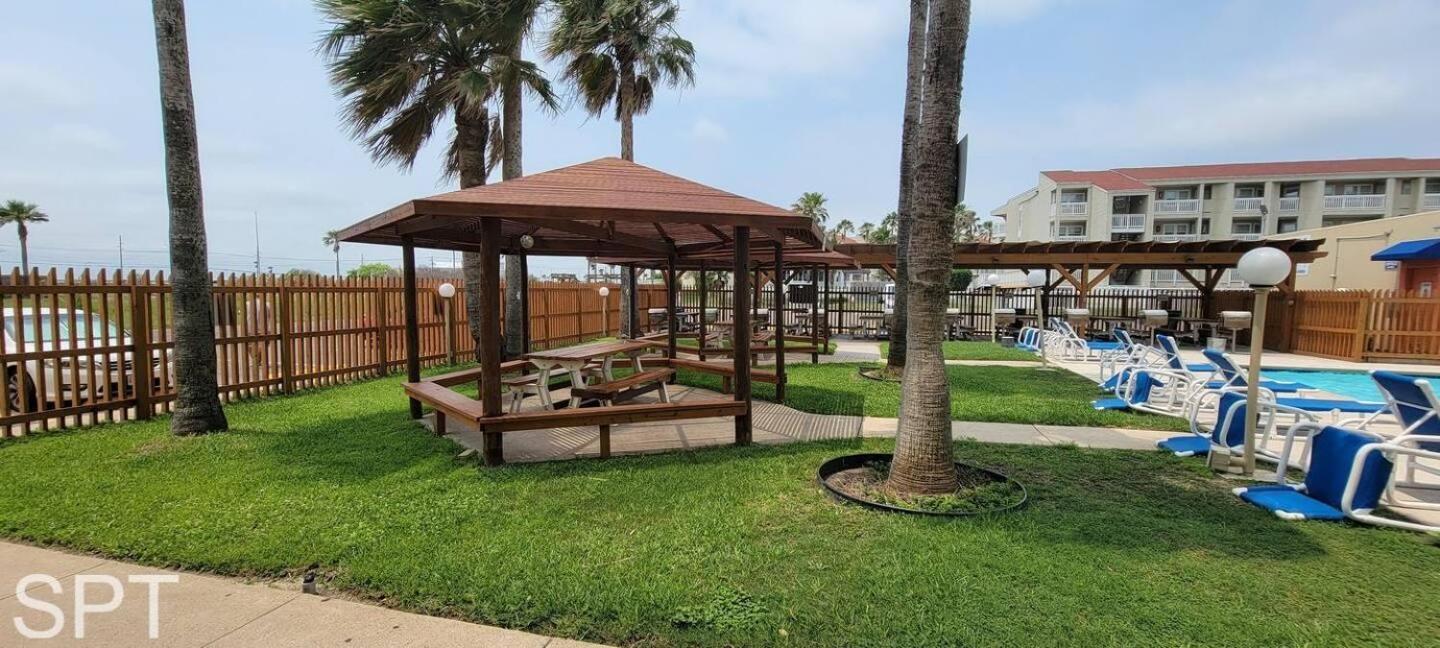 Beach Access Condo With Pool, Hot Tub Area & Bbq - Gulfview I - Unit 213 Pulau Padre Selatan Bagian luar foto