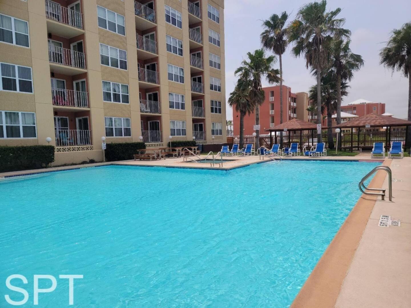 Beach Access Condo With Pool, Hot Tub Area & Bbq - Gulfview I - Unit 213 Pulau Padre Selatan Bagian luar foto