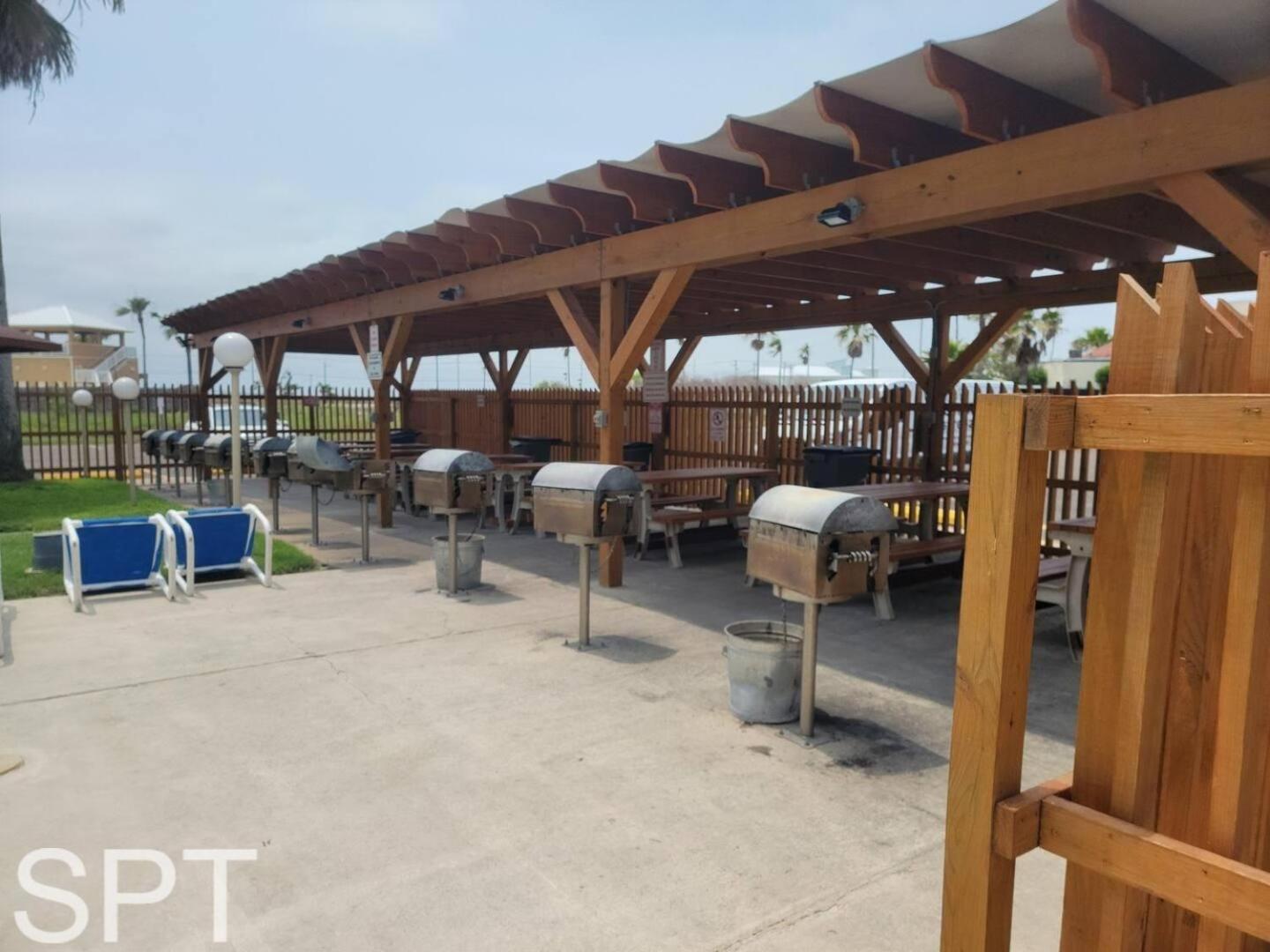 Beach Access Condo With Pool, Hot Tub Area & Bbq - Gulfview I - Unit 213 Pulau Padre Selatan Bagian luar foto