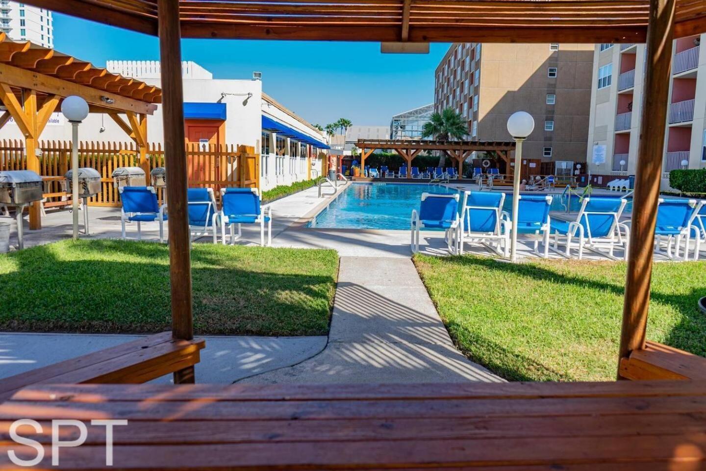 Beach Access Condo With Pool, Hot Tub Area & Bbq - Gulfview I - Unit 213 Pulau Padre Selatan Bagian luar foto