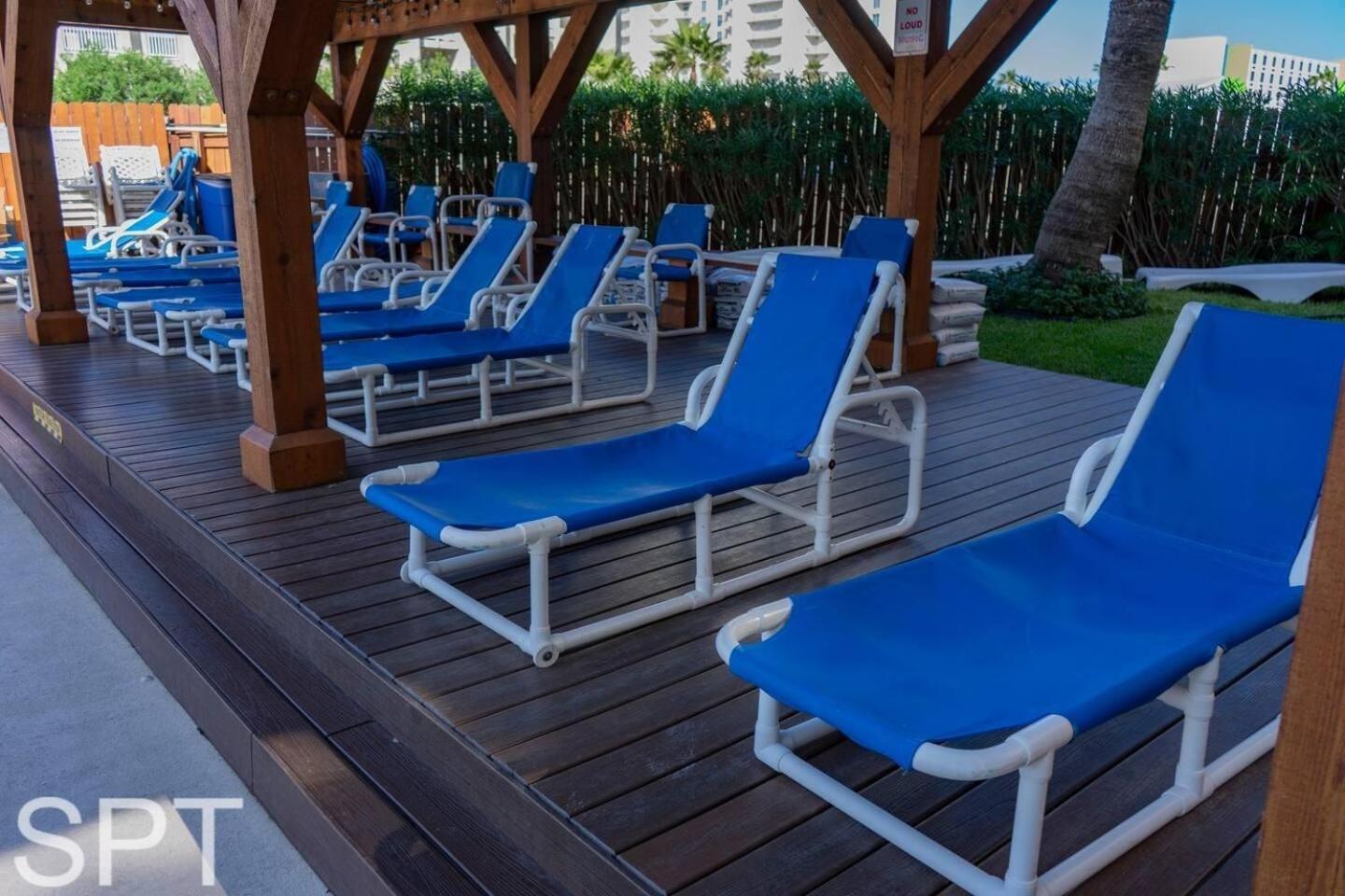 Beach Access Condo With Pool, Hot Tub Area & Bbq - Gulfview I - Unit 213 Pulau Padre Selatan Bagian luar foto