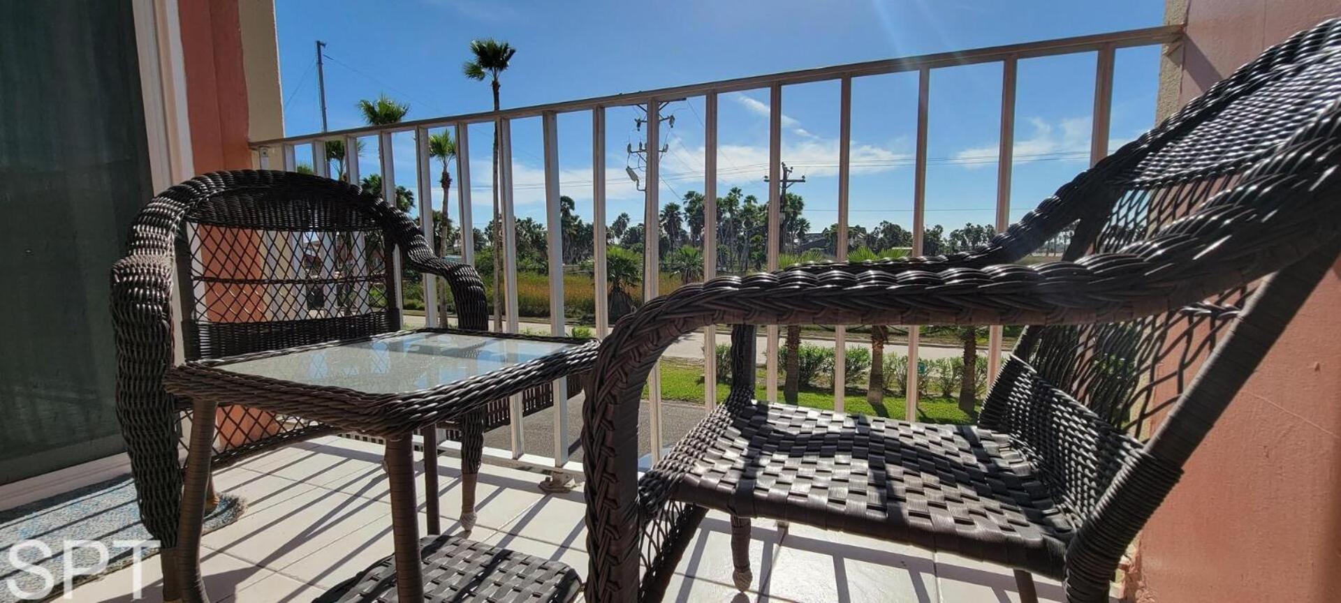 Beach Access Condo With Pool, Hot Tub Area & Bbq - Gulfview I - Unit 213 Pulau Padre Selatan Bagian luar foto